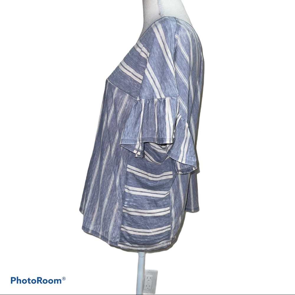 Lucky Brand Ruffle sleeve striped blouse - Picture 3 of 6